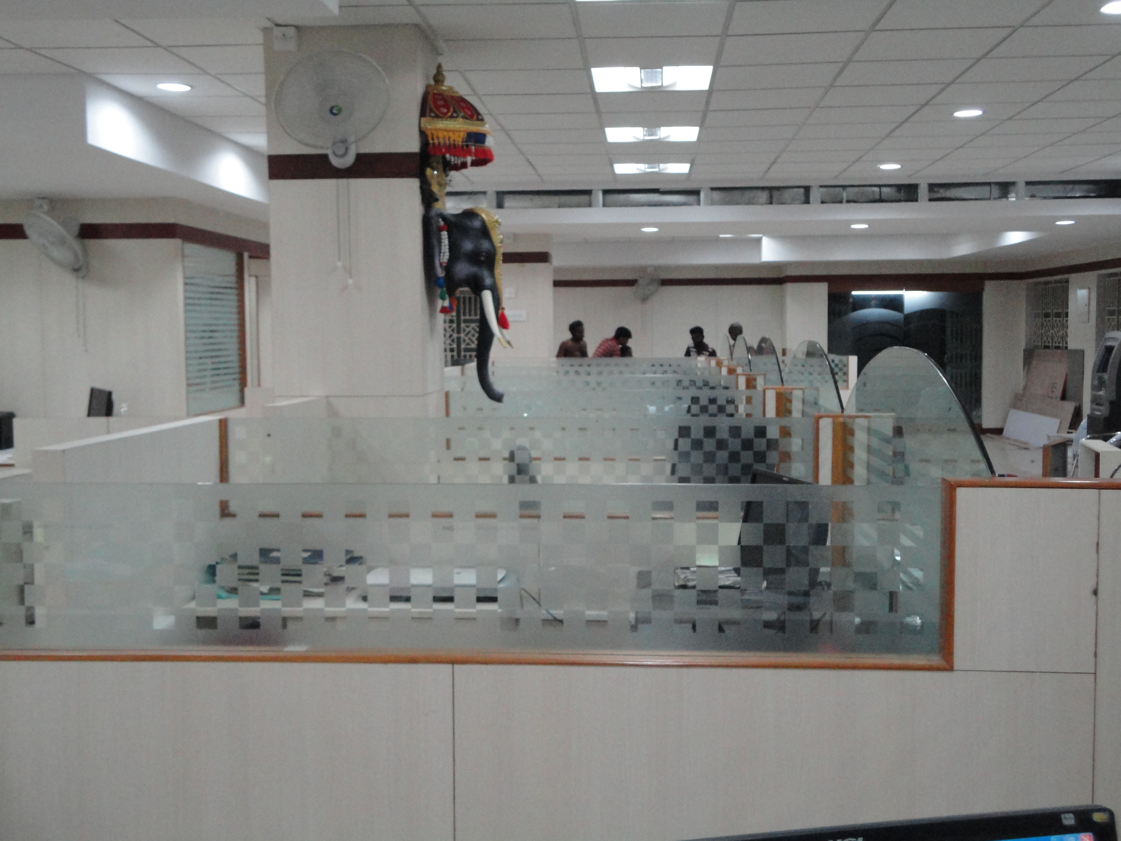 geevee-interior-design-commercial-works